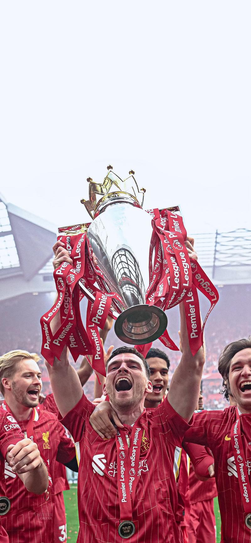 收官战主场对阵海港，英博向球迷发布文明观赛倡议书（赛季收官主场迎战海港，英博致球迷文明观赛倡议）