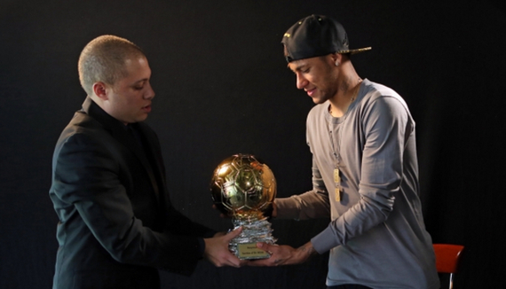 国王杯战报：里克尔梅帽子戏法，贝蒂斯4-1托伦CF（国王杯：里克尔梅戴帽，贝蒂斯4-1击退托伦CF）