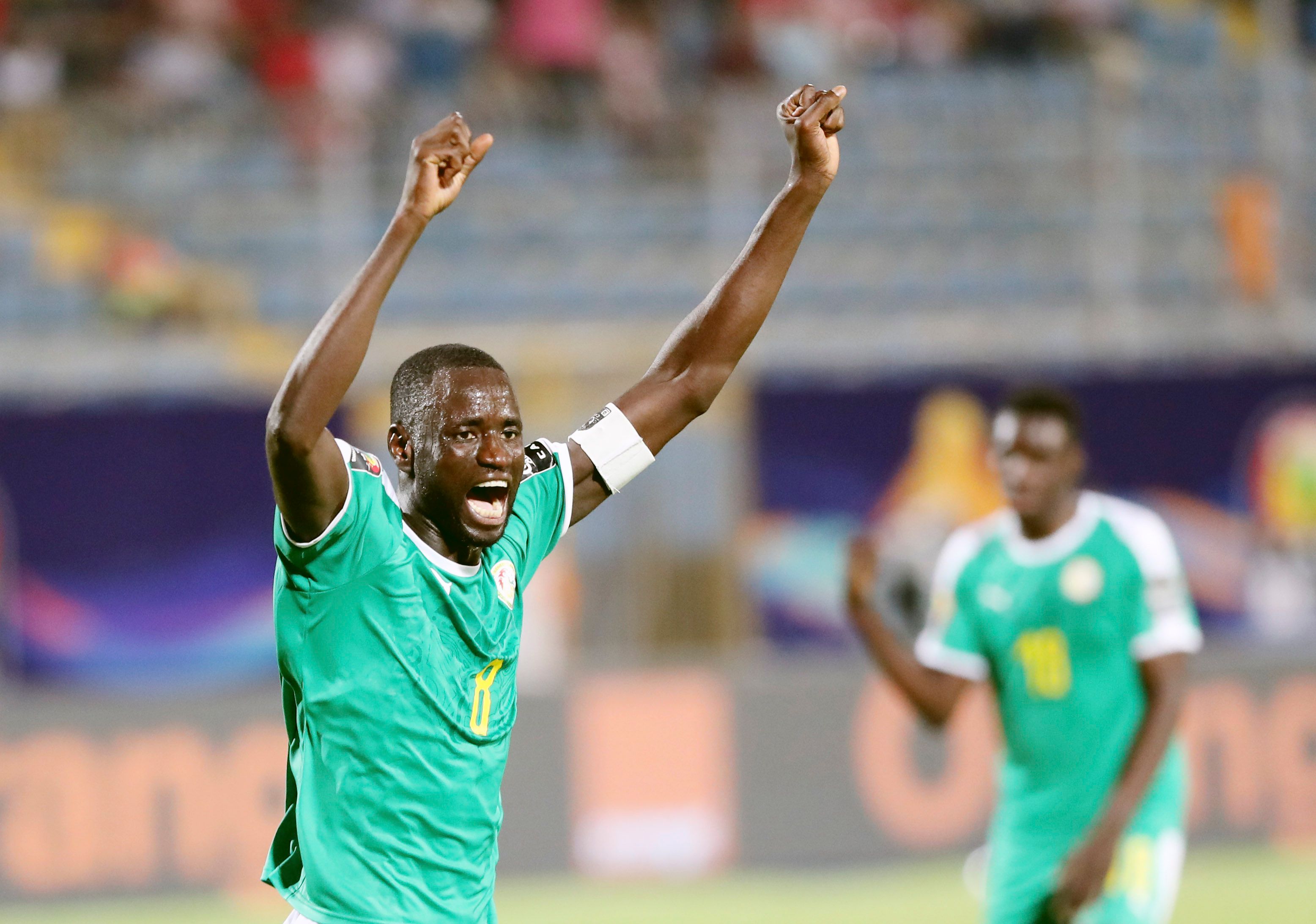 懂球帝中超MVP｜萨里奇：我会竭尽所能回馈球迷（萨里奇获评懂球帝中超MVP：将竭尽全力回报球迷）