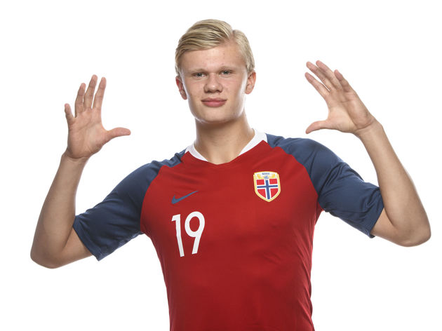 22胜3平，拜仁从未在德甲主场输给弗赖堡（拜仁德甲主场对弗赖堡22胜3平，至今保持不败）