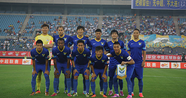 热刺1-1纽卡斯尔联，队长孙兴慜谢幕战，女团助兴【老佳】（热刺1-1战平纽卡，孙兴慜队长谢幕之夜，女团现场助阵【老佳】）