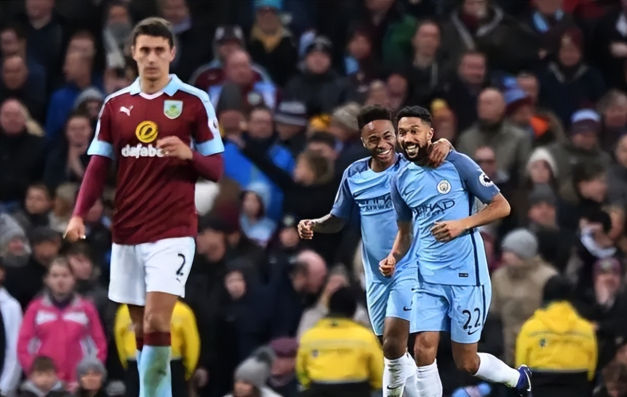 荷兰大名单：范戴克领衔；费耶诺德球员瓦伦特首次入选（荷兰队名单公布：范戴克压阵，费耶诺德的瓦伦特首次入选）