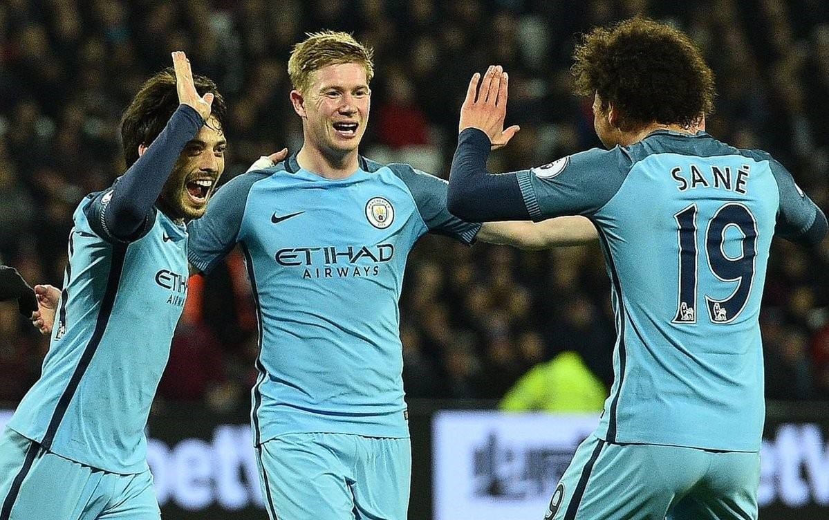 FIFA最佳评选专家组成员名单：贝尔、马尔蒂尼、佩佩等（FIFA最佳评选专家团名单出炉：贝尔、马尔蒂尼、佩佩等在列）