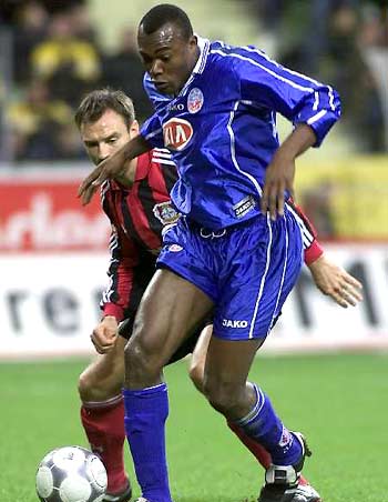 定位球大师！阿森纳本赛季第11次利用定位球机会破门，英超最多（定位球之王！阿森纳本季第11次靠定位球破门，英超第一）